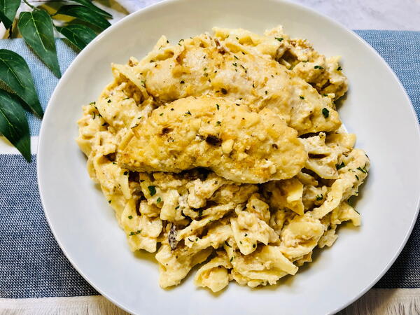 Slow Cooker Creamy Chicken And Noodles Slow Cooker Creamy Chicken And Noodles