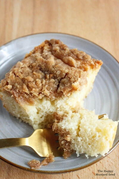 Quick And Easy Cinnamon Apple Crumb Cake Made From Scratch Quick And Easy Cinnamon Apple Crumb Cake Made From Scratch