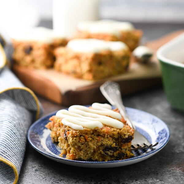 Carrot Oatmeal Bars With Cream Cheese Glaze Carrot Oatmeal Bars With Cream Cheese Glaze