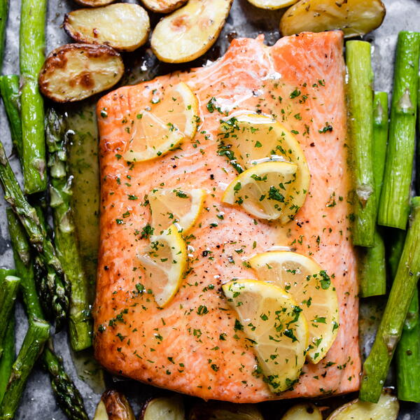 Honey Garlic Salmon Tray Bake Honey Garlic Salmon Tray Bake