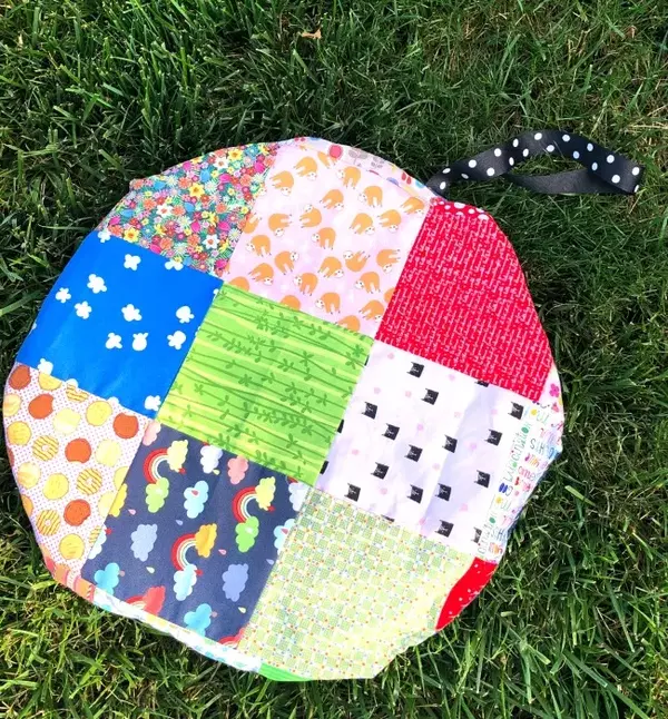 Sit Upon Made With Jeans Sit Upon Made With Jeans