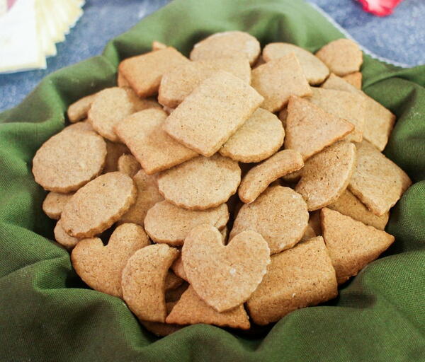 Scandinavian Spice Cookies Pepperkakor Scandinavian Spice Cookies – Pepperkakor