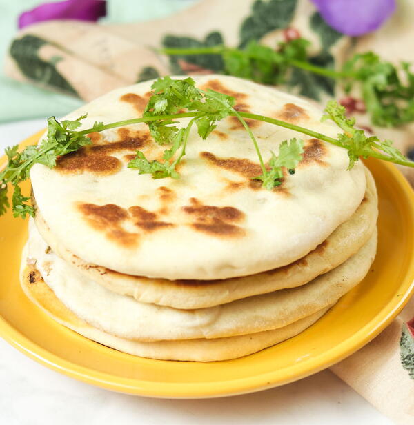 Amritsari Aloo Kulcha Indian Potato Flatbread Amritsari Aloo Kulcha – Indian Potato Flatbread