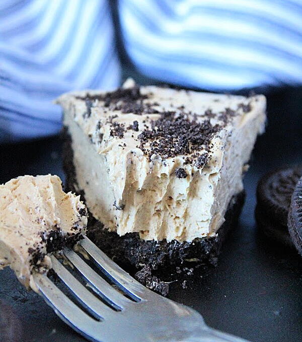 Peanut Butter Oreo Pie Peanut Butter Oreo Pie