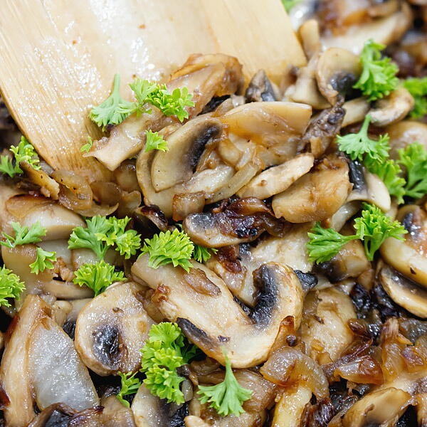 Butter Garlic Sauteed Mushrooms Butter Garlic Sauteed Mushrooms