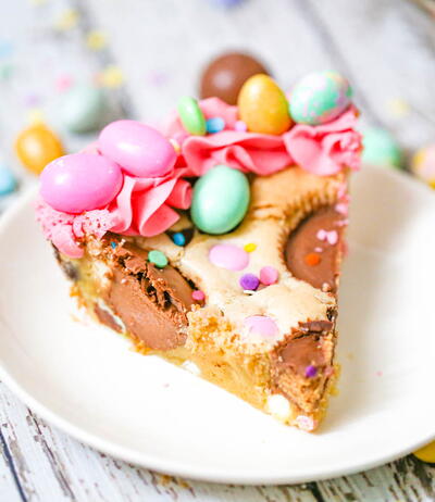  Leftover Candy Cookie Pie