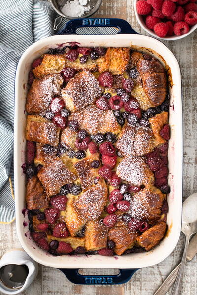 Croissant Breakfast Casserole With Berries Croissant Breakfast Casserole With Berries