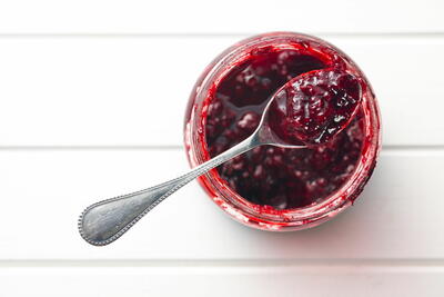 5-ingredient Mixed Berry Fruit Jam