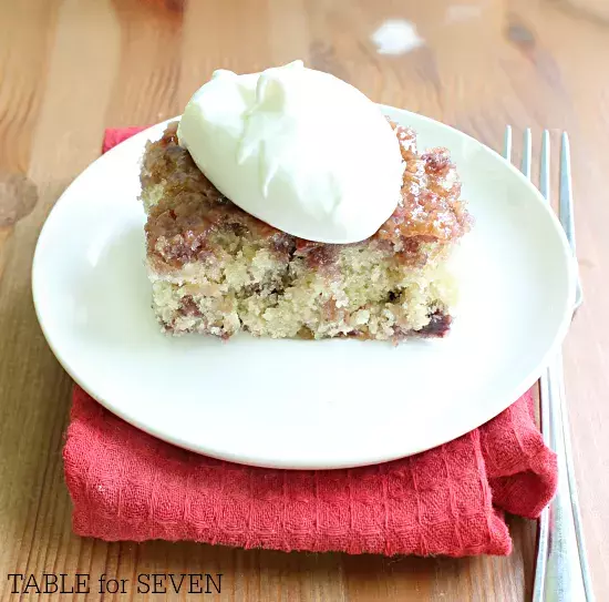 Raspberry Sticky Cake Raspberry Sticky Cake