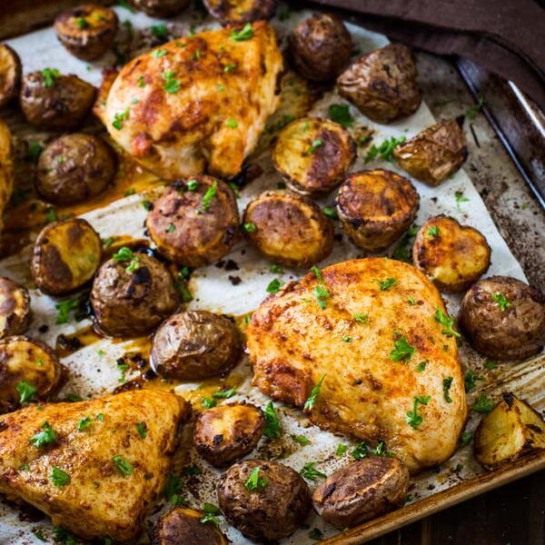 Chicken Tray Bake With Potatoes Chicken Tray Bake With Potatoes
