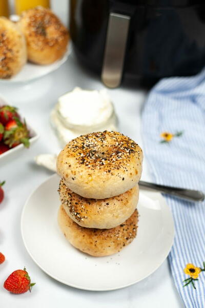 Easy Air Fryer Bagels Easy Air Fryer Bagels