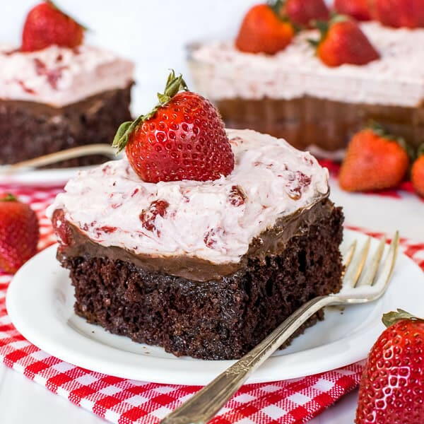 Strawberry Fudge Poke Cake Strawberry Fudge Poke Cake