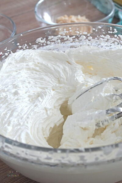 Easy Whipped Cream Easy Whipped Cream
