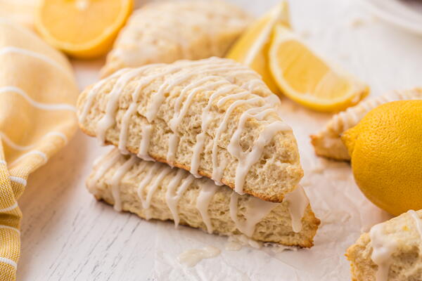 Lemon Scones Lemon Scones