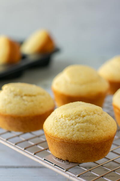 Homemade Buttermilk Cornbread Muffins Homemade Buttermilk Cornbread Muffins