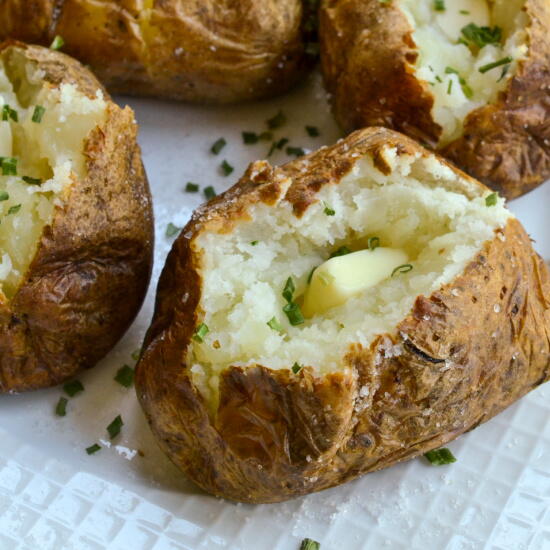Air Fryer Baked Potatoes Air Fryer Baked Potatoes