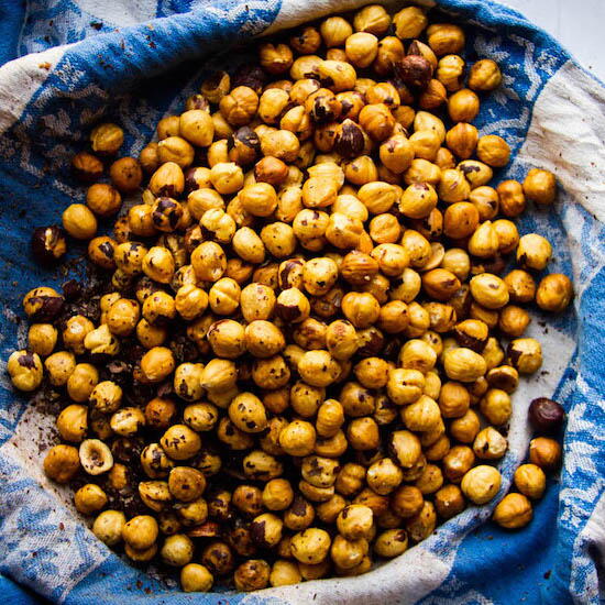 How To Peel Hazelnuts How To Peel Hazelnuts