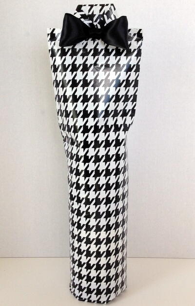 Fathers Day Wine Bottle Gift Wrapping Technique Fathers Day Wine Bottle Gift Wrapping Technique