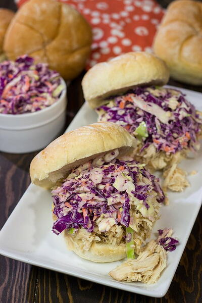 Carolina Style Slow Cooker BBQ Shredded Chicken Sandwiches Carolina Style Slow Cooker BBQ Shredded Chicken Sandwiches