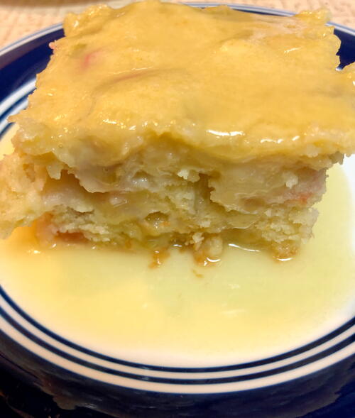 Rhubarb Cake With Buttery Cream Sauce Rhubarb Cake With Buttery Cream Sauce