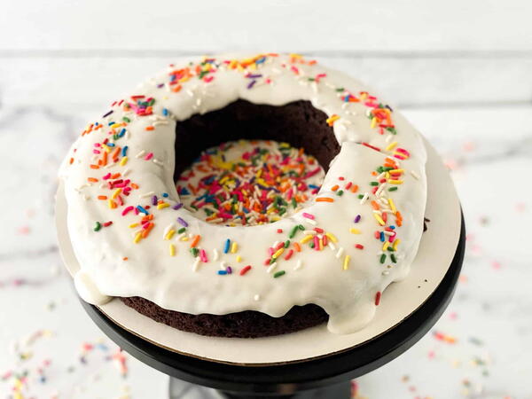 Easiest 3 Ingredient Chocolate Cake Easiest 3 Ingredient Chocolate Cake