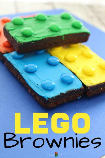 Super Easy Lego Brownies