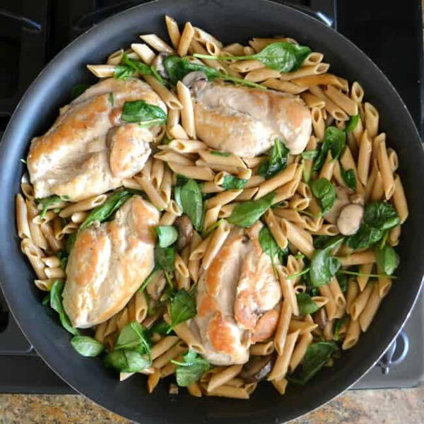 One Pot Creamy Chicken Mushroom Pasta One Pot Creamy Chicken Mushroom Pasta