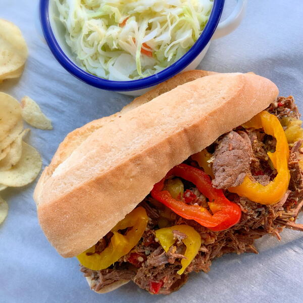 Lazy Slow Cooker Italian Roast Beef Lazy Slow Cooker Italian Roast Beef