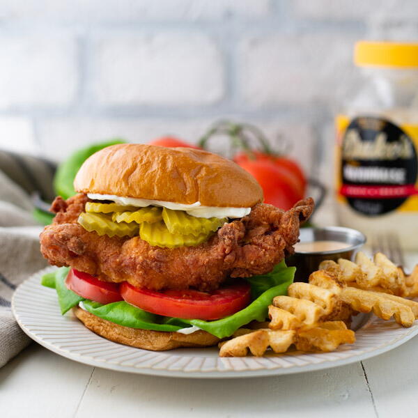 Fried Chicken Sandwich With Chik-fil-a Sauce Fried Chicken Sandwich With Chik-fil-a Sauce