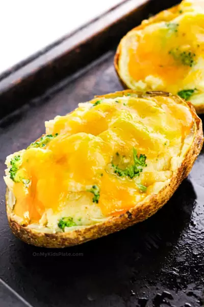 Stuffed Cheddar Broccoli Twice Baked Potato Stuffed Cheddar Broccoli Twice Baked Potato
