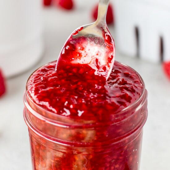 Easy Homemade Raspberry Sauce Easy Homemade Raspberry Sauce