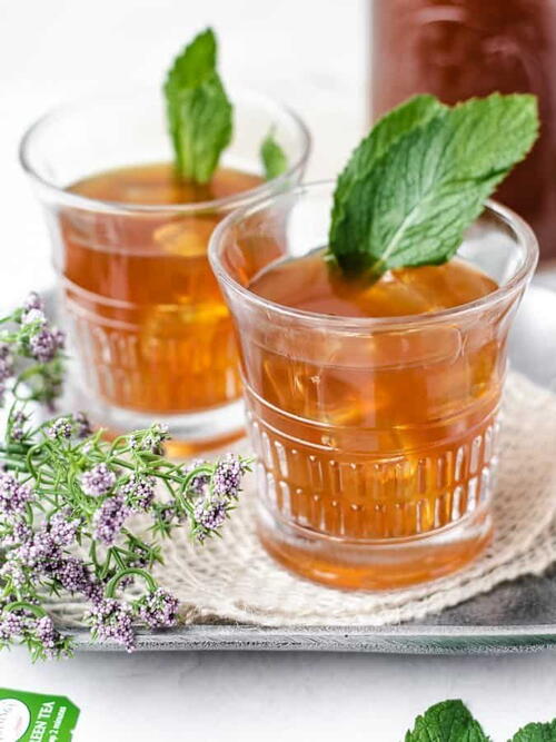 Sweet Mint Iced Tea paleo-friendly Sweet Mint Iced Tea (paleo-friendly)
