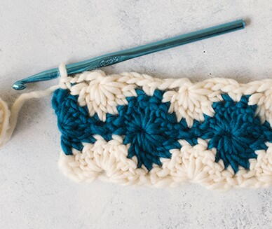How to Do a Catherines Wheel Crochet Stitch