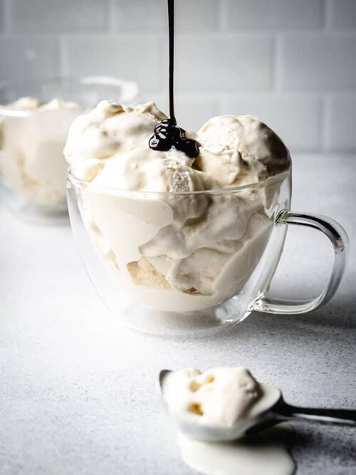 No-churn Vanilla Ice Cream No-churn Vanilla Ice Cream