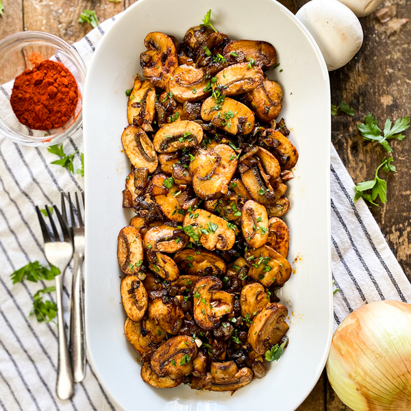 Spanish Mushrooms With Onions A La Pimentn Easy One-pan Recipe Spanish Mushrooms With Onions A La Pimentón | Easy One-pan Recipe