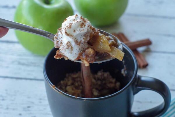 Healthy Microwave Apple Crisp In A Mug Healthy Microwave Apple Crisp In A Mug
