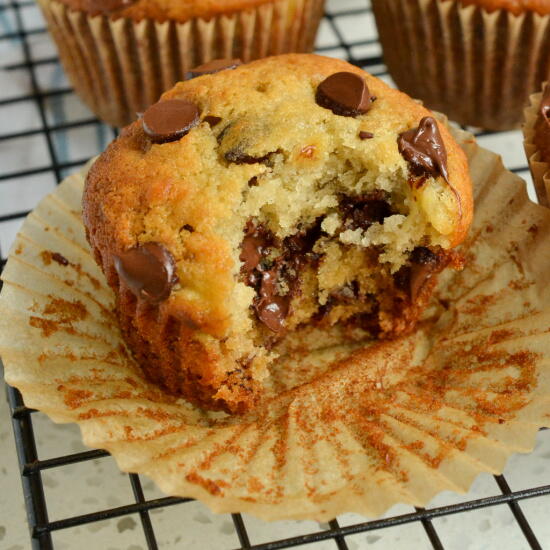 Banana Chocolate Chip Muffins Banana Chocolate Chip Muffins