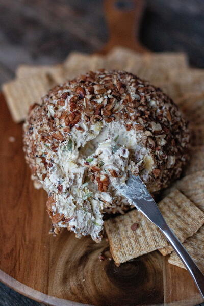 Pineapple Cheese Ball Pineapple Cheese Ball