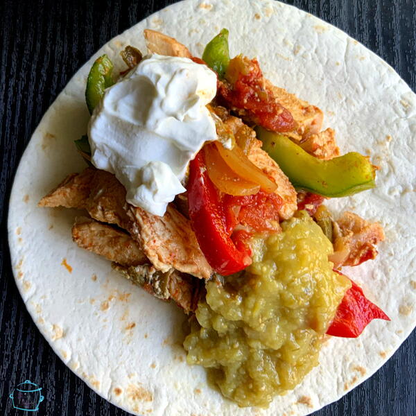 Lazy Slow Cooker Chicken Fajitas Lazy Slow Cooker Chicken Fajitas