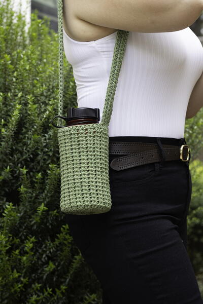 Growing Vine Bottle Holder Growing Vine Bottle Holder