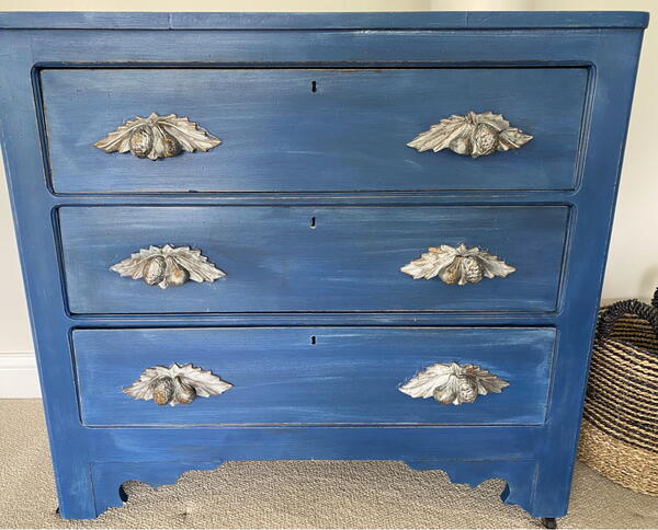 Antique Dresser Chalk Paint Makeover Antique Dresser Chalk Paint Makeover