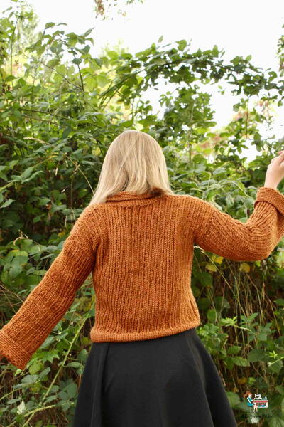 Cinnamon Spiced Ribbed Sweater