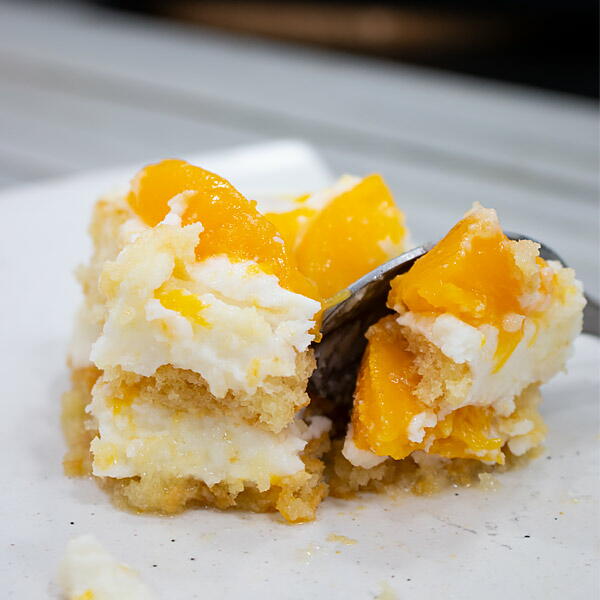 Peach Tiramisu Peach Tiramisu