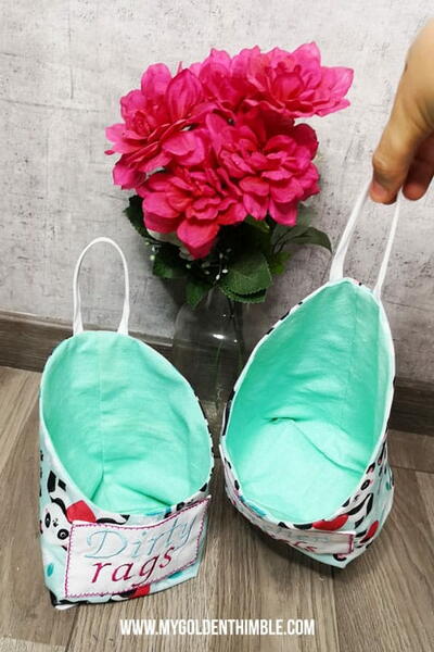 Hanging Storage Pods Hanging Storage Pods