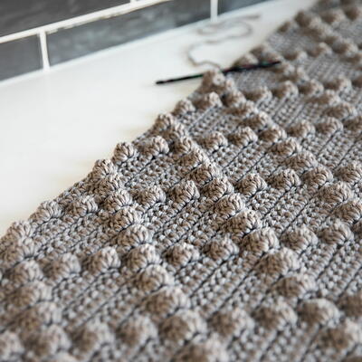 Rhombus Bobble Stitch Throw