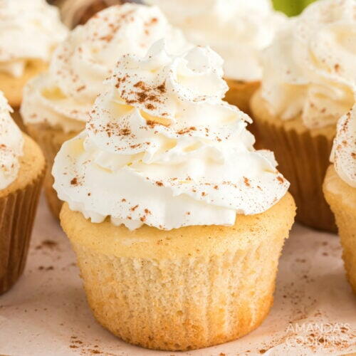 3-ingredient Apple Pie Cupcakes 3-ingredient Apple Pie Cupcakes
