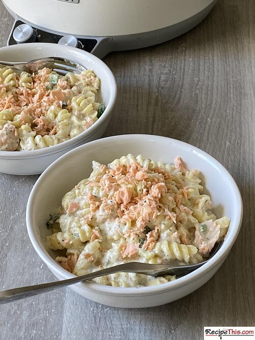 Slow Cooker Salmon Crme Fraiche Pasta Slow Cooker Salmon Crème Fraiche Pasta