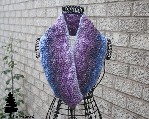 Coastal Waves Cowl