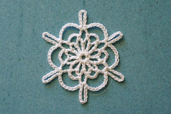 Super Quick Crochet Snowflakes