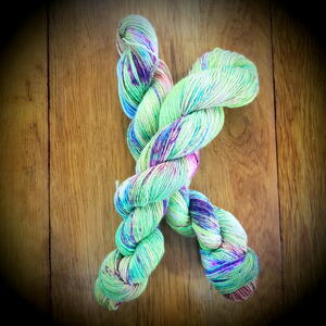 Chickadee Hill Hand Dyed Alpaca Yarn Giveaway